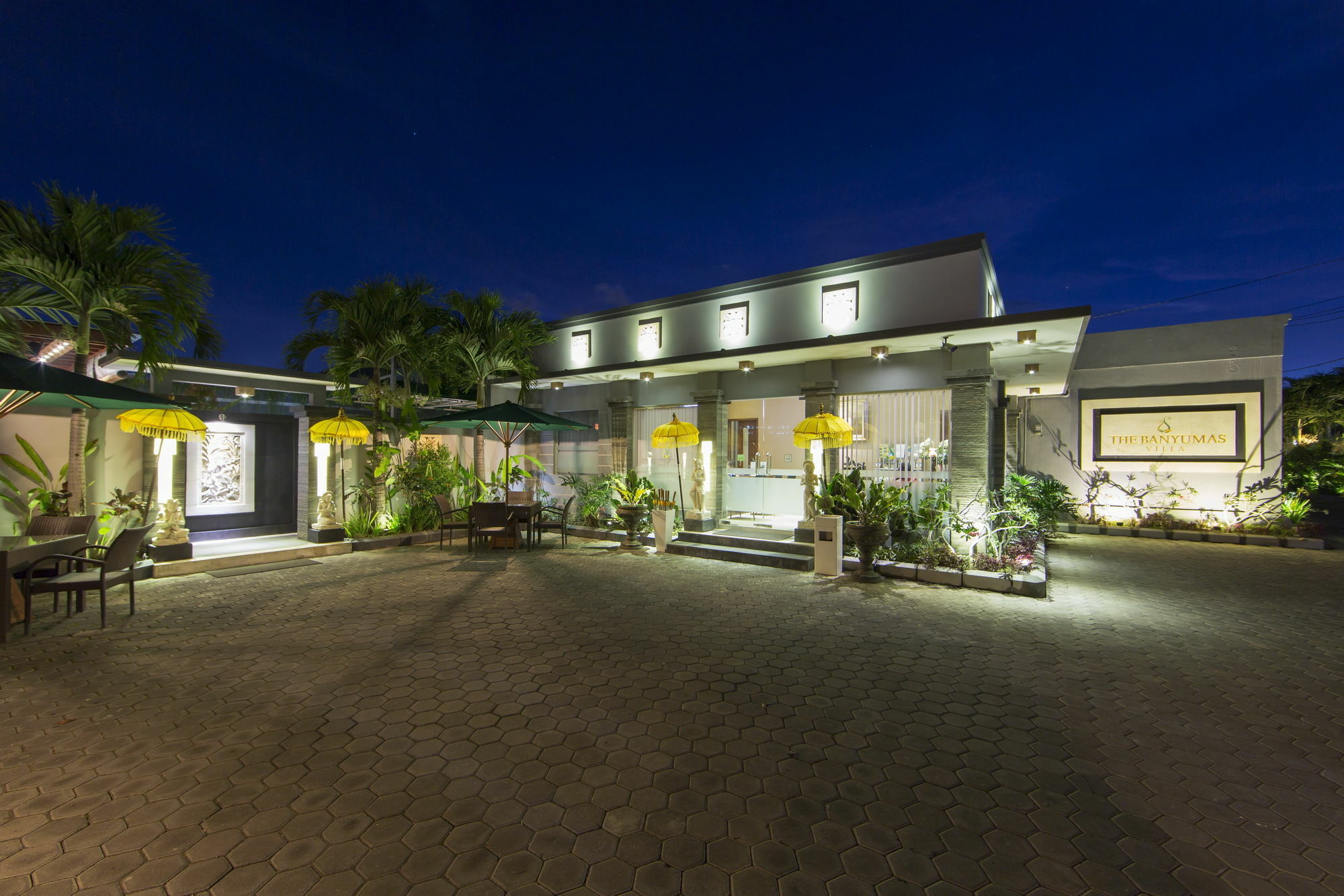 The Banyumas Villa Denpasar  Exterior photo